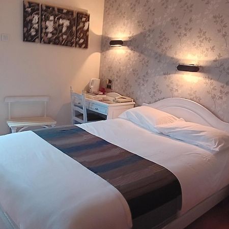 Contact Hotel Limoges - Hotel Des Deux Moulins Εξωτερικό φωτογραφία