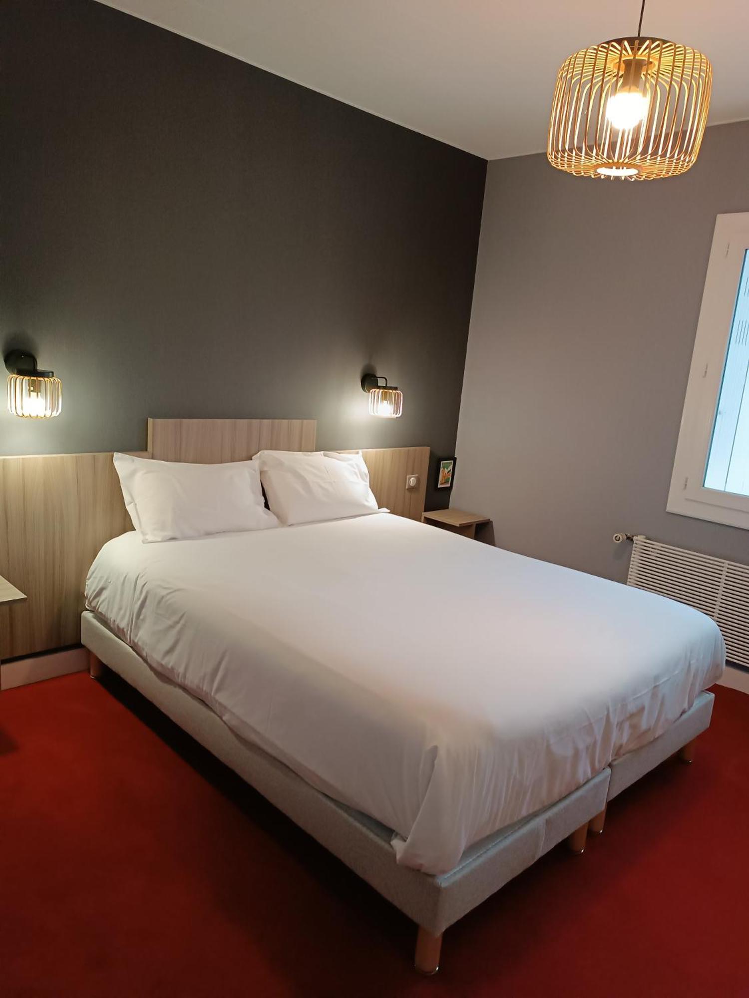 Contact Hotel Limoges - Hotel Des Deux Moulins Εξωτερικό φωτογραφία
