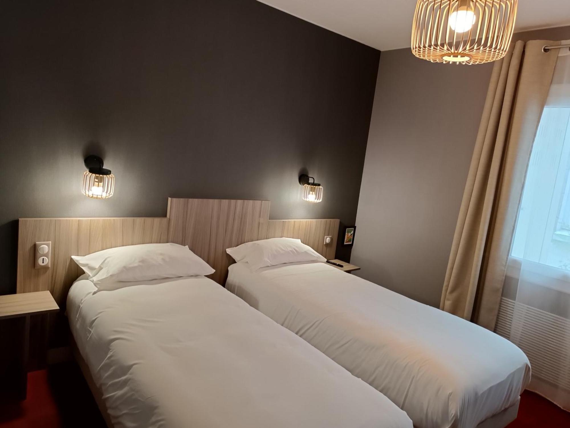 Contact Hotel Limoges - Hotel Des Deux Moulins Εξωτερικό φωτογραφία