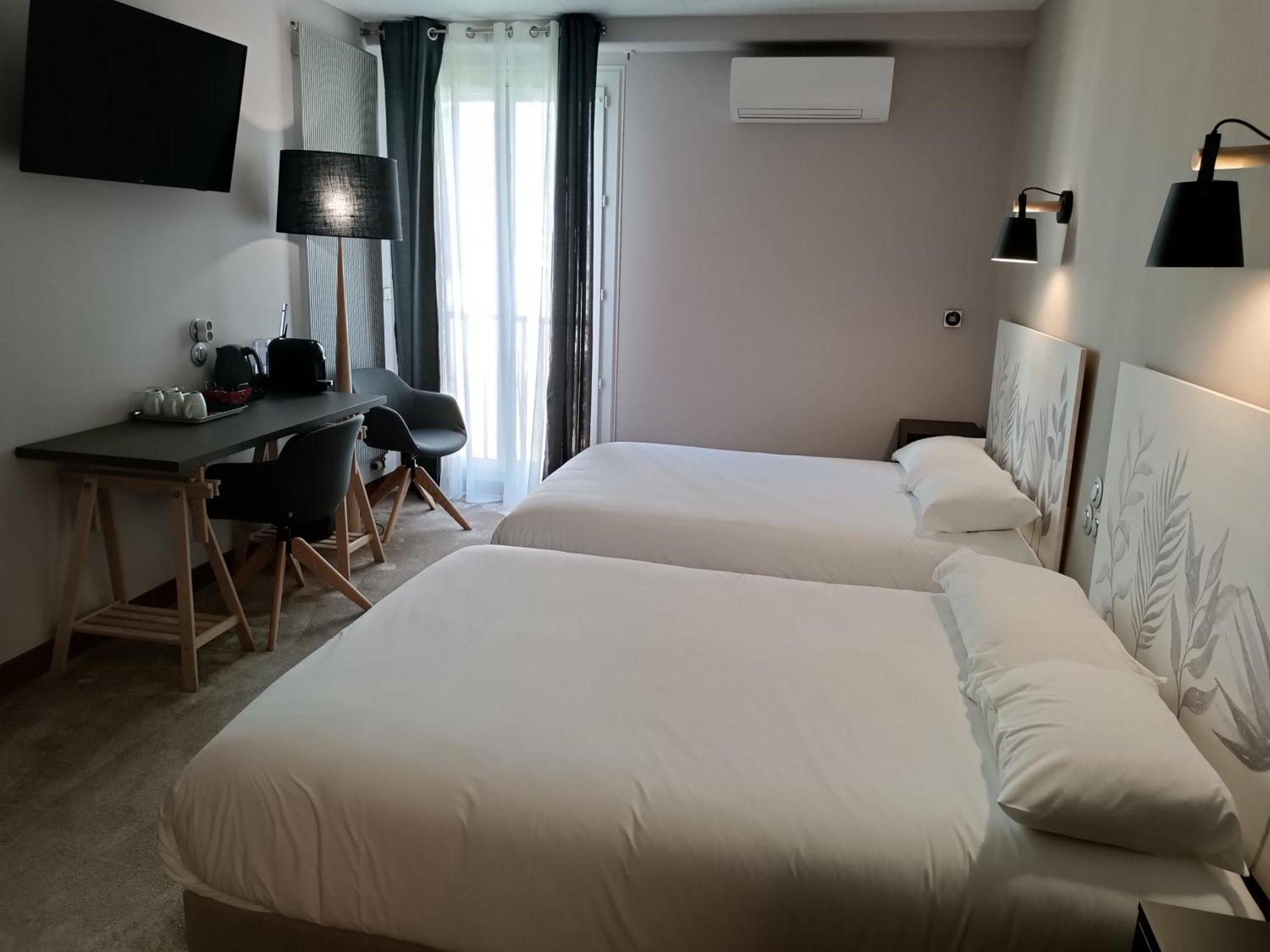 Contact Hotel Limoges - Hotel Des Deux Moulins Εξωτερικό φωτογραφία