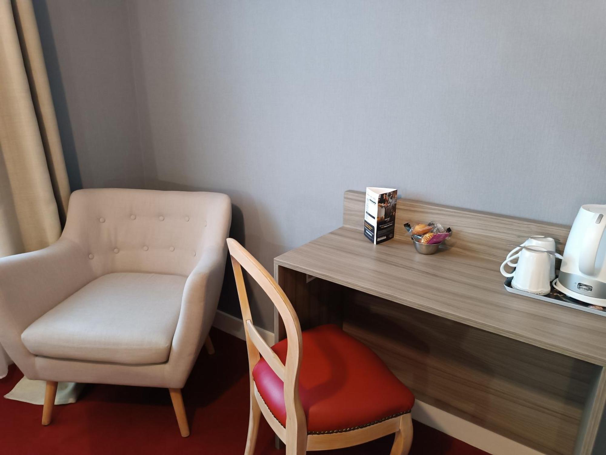 Contact Hotel Limoges - Hotel Des Deux Moulins Εξωτερικό φωτογραφία