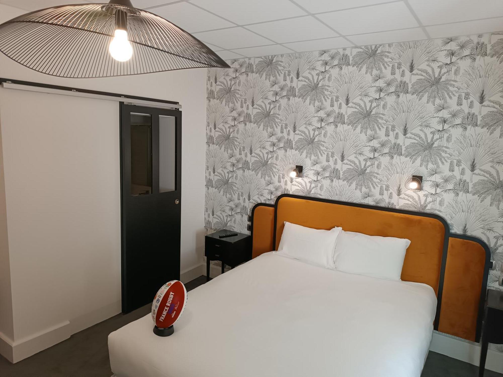 Contact Hotel Limoges - Hotel Des Deux Moulins Εξωτερικό φωτογραφία