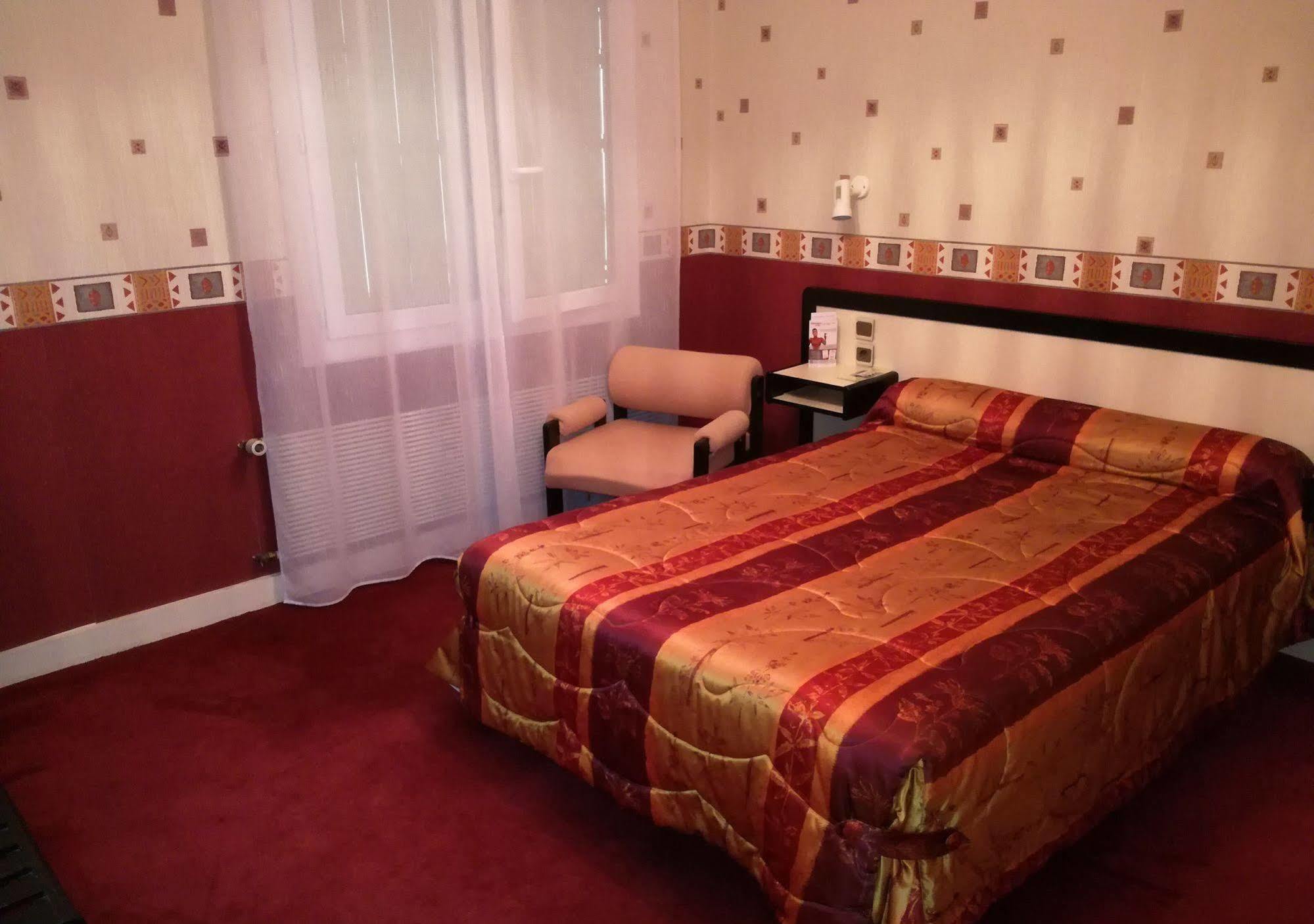 Contact Hotel Limoges - Hotel Des Deux Moulins Εξωτερικό φωτογραφία